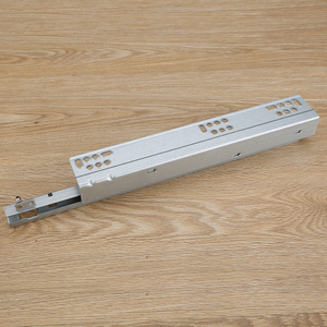 JUXIN precio al por mayor personalizado cierre suave resistente silencioso oculto guía de hierro cocina Undermount cajón diapositivas rieles <span class=keywords><strong>para</strong></span> gabinete - Product Image 4