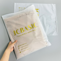 Sac d'emballage pour vêtements et accessoires, translucide givré, réutilisable, avec logo doré en feuille d'or et fermeture éclair coulissante Instagram TikTok