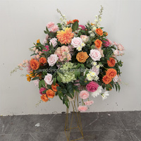 Boule de fleurs artificielles ronde Muwei - Élégante boule de pompons suspendue pour la décoration de plafond de mariage, allée et fête