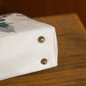 Ancient Style Hanfu Chinese Style <strong>Small</strong> Square Bag <strong>White</strong> Grape Embroidered Banquet Clutch Bamboo Handle Clip Stylish <strong>Handbag</strong> for - Product Image 4