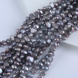 Perles d'eau douce naturelles de 18 cm, 4-5 mm, double face, forme baroque, blanches, brillantes, avec trou latéral gris, parfaites pour la fabrication de boucles d'oreilles et de colliers - Product Image 5