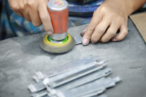 定制设计真空压铸服务高精度金属砂铸造铁扎马克钢铝熔模铸造零件 - Product Image 3