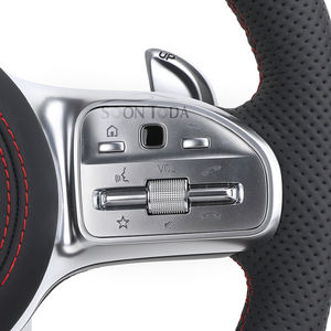 عجلة قيادة جلدية سوداء مخصصة لسيارات مرسيدس بنز فئة G طراز W211 وCLS طراز W212 وW216 وC216 AMG، تصميم كلاسيكي مثقب مع ملصق أحمر - Product Image 5