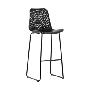 Vente en gros de haute qualité bureau salle à manger cuisine café en plastique durable tabouret de bar haut hauteur chaise de bar avec pieds en métal