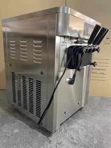 Machine à glace molle commerciale en acier inoxydable de haute qualité, distributeur de glace, machine à crème glacée molle à vendre - Product Image 5