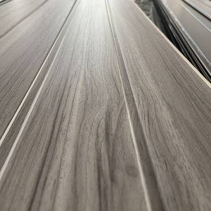 モダンデザインウッド複合<span class=keywords><strong>PVC</strong></span>天井パネル防水耐火天井グリッド直送中国工場 - Product Image 4