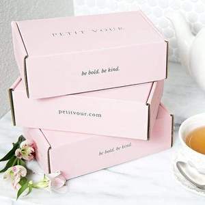 Boîte d'expédition en carton ondulé pour emballage de cosmétiques et de vêtements, impression de logo sur mesure - Product Image 1