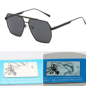 Vente en gros - Lunettes de soleil carrées en métal à double pont pour hommes et femmes, protection UV400, polarisées, en alliage, idéales pour la conduite - Product Image 5