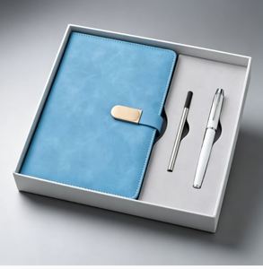 Coffret Cadeau Promotionnel : Carnet A5 en Similicuir avec Logo Personnalisé et Stylo – Journal en Cuir et Stylo pour Cadeaux d'Affaires - Product Image 3