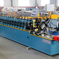 Machine automatique de profilage de profilés en C et U pour cloisons sèches, de montants métalliques et de tôles de toiture en acier léger