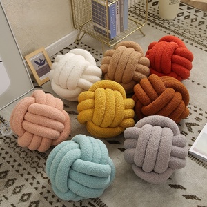 <span class=keywords><strong>Coussin</strong></span> rond en peluche douce noué, <span class=keywords><strong>boule</strong></span> décorative pour l'intérieur de la maison, <span class=keywords><strong>coussin</strong></span> décoratif confortable pour le salon, la chambre à coucher, décoration esthétique - Product Image 1