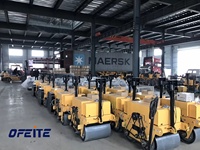 Compacteur de sol vibrant à double tambour de 2,5 tonnes avec démarrage électrique, logo personnalisé, pompe Changchai et faible entretien