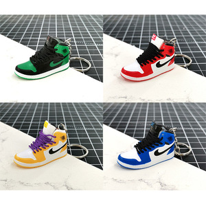 Porte-clés moule de chaussure <span class=keywords><strong>AJ1</strong></span>, mini-chaussure de basket 3D, boîte surprise tendance, pendentif de sac à main, décoration Chicago - Product Image 2