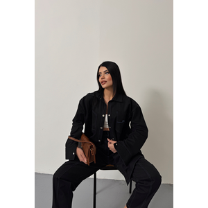 ชุดเสื้อเชิ้ตเดนิมสีน้ำเงินและกางเกงขายาวสำหรับผู้หญิง - Product Image 1