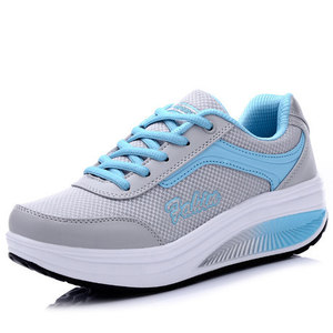 Scarpe sportive sportive da <span class=keywords><strong>donna</strong></span> scarpe da ginnastica sportive in <span class=keywords><strong>pelle</strong></span> sintetica da <span class=keywords><strong>donna</strong></span> in rete traspirante da <span class=keywords><strong>donna</strong></span> che corre scarpe da basket <span class=keywords><strong>Sneakers</strong></span> - Product Image 1