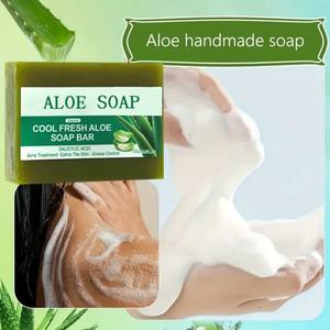 Sapone in Barra Naturale S&Soak Fatto a Mano con Erbe e Rosa, Idratante, al Glutatione, Antisettico, Anti-Acne, Schiarente per Macchie Scure, Riciclabile - Product Image 4