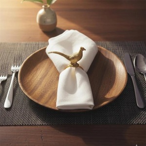 Porte-serviettes en métal de luxe de qualité supérieure pour table à manger, réutilisable, décoration de table pour mariage et restaurant, disponible à la vente - Product Image 6