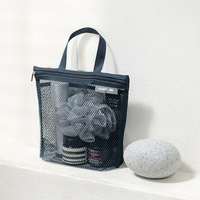Pochette de toilette en maille à glissière de voyage Sac cosmétique en maille en nylon léger personnalisé