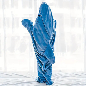 Couverture portable Shark pour adulte, bleue, à capuche, en flanelle, style sac de couchage, pour se détendre devant la télévision - Product Image 2