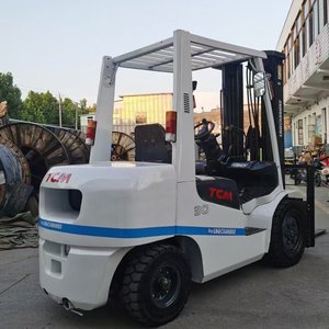 Chariot élévateur diesel TCM FD30 de 3 tonnes d'occasion à vendre en usine – Moteur, pompe et boîte de vitesses d'origine japonaise, déplaceur latéral hydraulique, pneus pleins - Product Image 6