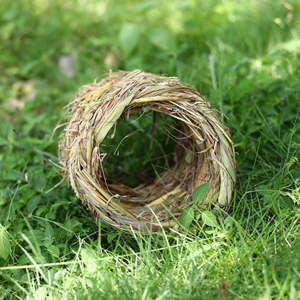 Produttori all'ingrosso mano a mano canale di paglia <span class=keywords><strong>letto</strong></span> gatto coniglio criceto <span class=keywords><strong>letto</strong></span> di <span class=keywords><strong>montagna</strong></span> in erba di <span class=keywords><strong>montagna</strong></span> tessuto stile pastorale <span class=keywords><strong>letto</strong></span> - Product Image 5