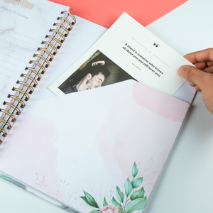 Planificador <span class=keywords><strong>de</strong></span> boda con impresión personalizada, organizador <span class=keywords><strong>de</strong></span> novia sin fecha, diario <span class=keywords><strong>de</strong></span> planificación, espiral, regalo <span class=keywords><strong>de</strong></span> tapa dura, libro <span class=keywords><strong>de</strong></span> <span class=keywords><strong>invitados</strong></span>, <span class=keywords><strong>lista</strong></span> <span class=keywords><strong>de</strong></span> planificadores <span class=keywords><strong>de</strong></span> registro - Product Image 4