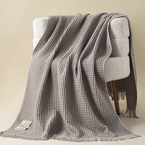 Serviette de plage gaufrée 90x180 cm avec franges, douce, absorbante et séchage rapide - Product Image 6