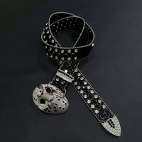 Ceinture noire vintage entièrement incrustée de strass étincelants et avec boucle masque Jason Voorhees (boucle en plaque d'alliage) inspirée de Friday the 13th