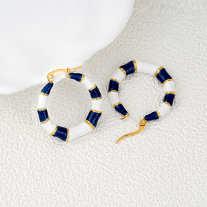 Boucles d'oreilles créoles en céramique bleues et blanches plaquées or, style bohème, bijoux de fête pour femmes, en stock (304 316) - Product Image 3