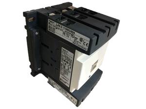 Contactores LC1D115M7 3P 115A 220V AC para Pago en Línea, IP2x (IEC 60529) 1NO+1NC, Resistentes al Fuego 850C, 2.5kg - Product Image 6