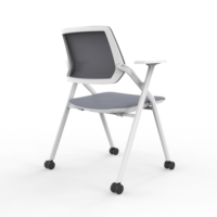 Chaise de formation ergonomique moderne en maille avec accoudoirs coulissants et roulettes pour salle de conférence et salle de classe