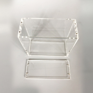Espositore <span class=keywords><strong>in</strong></span> Acrilico per Booster PKM <span class=keywords><strong>con</strong></span> <span class=keywords><strong>Coperchio</strong></span> a Magneti Potenti - Product Image 5