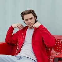 Blouson à Capuche Zippé Décontracté pour Homme, Automne, avec Poches, Teint en Fil, Écologique, Respirant, pour le Quotidien, les Voyages et les Activités de Plein Air (Vente en Gros)