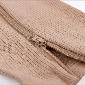 Chaussettes de compression Qt avec fermeture éclair, en soie élastique couleur chair foncée pour femmes, soutien des jambes - Product Image 4