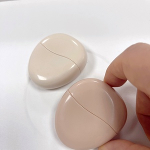 <span class=keywords><strong>Pinceau</strong></span> <span class=keywords><strong>de</strong></span> maquillage <span class=keywords><strong>rotatif</strong></span> portable pour correcteur, poudre, blush et <span class=keywords><strong>fond</strong></span> <span class=keywords><strong>de</strong></span> <span class=keywords><strong>teint</strong></span>, avec capuchon anti-poussière, <span class=keywords><strong>pinceau</strong></span> <span class=keywords><strong>de</strong></span> maquillage <span class=keywords><strong>de</strong></span> base sans traces - Product Image 1
