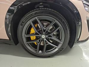 Xiaomi YU7 Max 2026 Usato, SUV Elettrico di Lusso <span class=keywords><strong>a</strong></span> Basso Chilometraggio, 4WD, Lunga Autonomia, EV di Seconda Mano per Esportazione Globale - Product Image 3