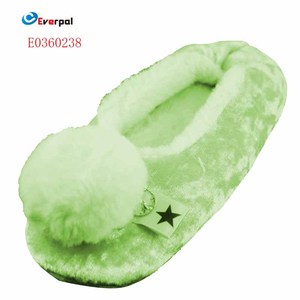 In <span class=keywords><strong>casa</strong></span> le calde ballerine invernali delle ragazze pantofole soffice moquette da interno - Product Image 5