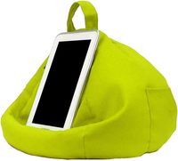 Penyangga Tablet Beanbag Lembut untuk Lutut dan Sofa |   Penyangga iPad Universal dengan Kantong Samping |   Tempat Istirahat Buku