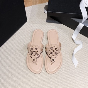 YESTEEM TB Chanclas para mujer, <span class=keywords><strong>zapatillas</strong></span> <span class=keywords><strong>de</strong></span> verano, sandalias planas <span class=keywords><strong>de</strong></span> talla grande, zapatos <span class=keywords><strong>de</strong></span> cuero - Product Image 4