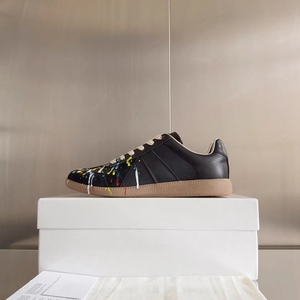 Zapatillas de cuero de vaca estilo vintage para pareja, de caña baja, con cordones, pintadas a mano, con estampado de animales, modernas y a la moda para caminar. - Product Image 3