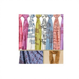 Châle de prière Om en coton doux assorti de la marque Shivam Arts avec motif rayé imprimé pour adultes, saison printemps, tailles S/M/L - Product Image 1