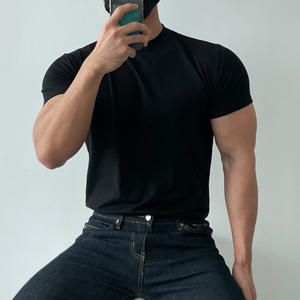 T-shirt pour homme en coton 100% tricoté décontracté uni noir surdimensionné de haute qualité avec logo personnalisé 400 GSM, anti-boulochage, court - Product Image 3