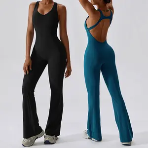Logo personnalisé une pièce Fitness moulante dos ouvert Slim Fit jambe évasée pantalon femmes entraînement Yoga combinaison barboteuses pour le sport