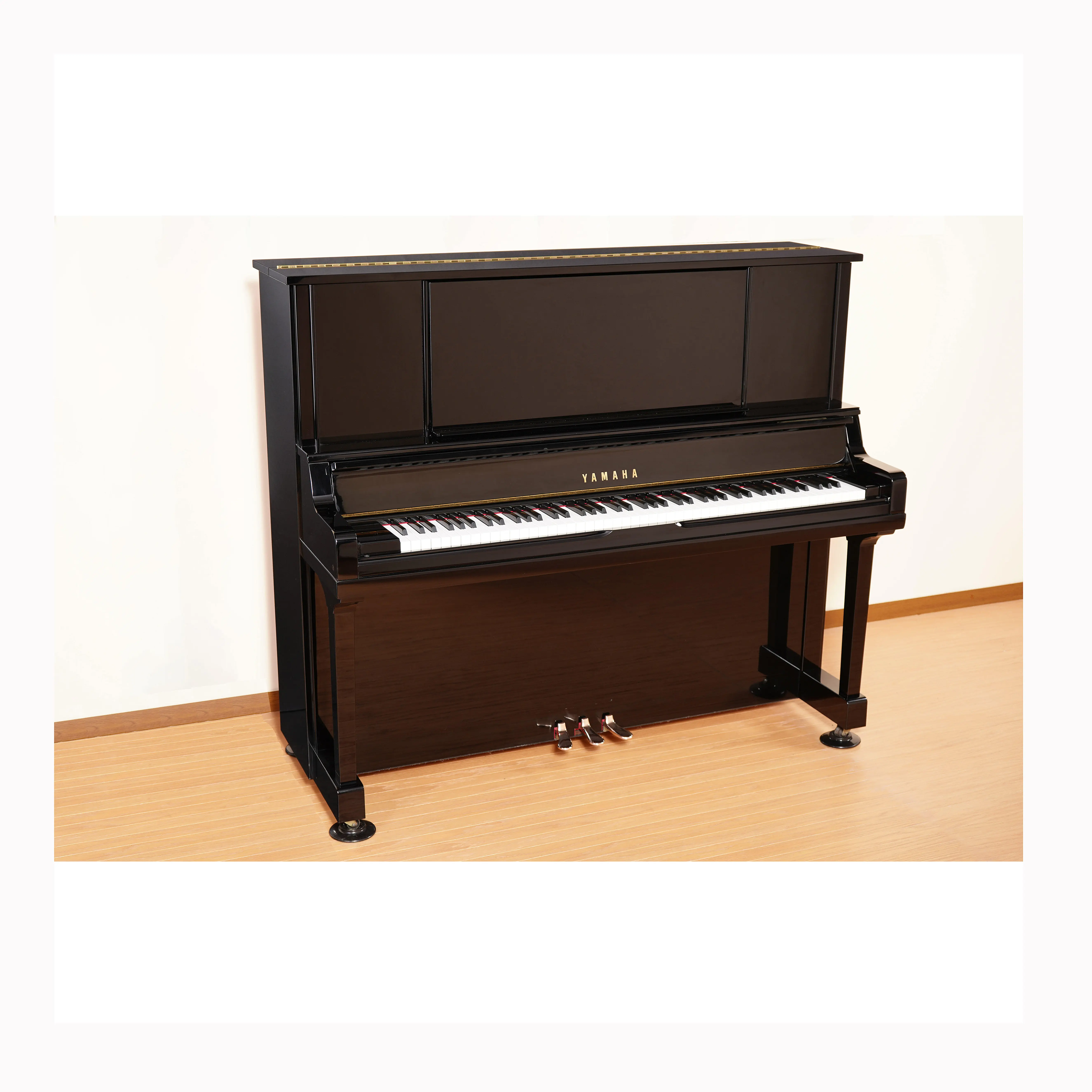 Japan professionnel manufactured by YAMAHA used music instruments piano second hand