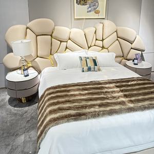 Divano <span class=keywords><strong>Letto</strong></span> Moderno Italiano con Struttura in Legno Massello e Testiera Larga per Camera da <span class=keywords><strong>Letto</strong></span> Principale di Ville e Hotel di Lusso - Product Image 4