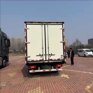 Camions frigorifiques Diesel 0~-26°C LHD RHD, poids lourd 10 tonnes, nouveau camion frigorifique Foton Aumark pour la chaîne du froid au Zimbabwe - Product Image 5