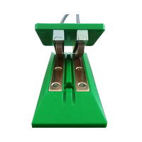 Chargeur de station d'accueil TZBOT modèle TZ-CP-50A avec plaque et bloc de brossage pour véhicules de navigation AGV