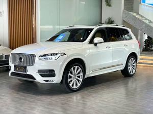 Venta Especial: Auto Usado <span class=keywords><strong>Volvo</strong></span> <span class=keywords><strong>XC90</strong></span> 2017 <span class=keywords><strong>T6</strong></span> <span class=keywords><strong>AWD</strong></span> 7 Asientos Inscription 2.0L Turbo Gasolina Automático SUV - Product Image 3