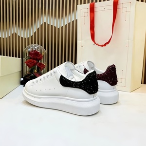 Zapatos Casuales de Encaje con Diamantes Rosados de Diseñador, Antideslizantes, Cómodos, Transpirables, para Todas las Temporadas, Estilo Walking para Mujer - Product Image 1