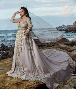 เสน่ห์ของ atiya libas lehenga choli สวยงามมีคลาสยาวถักลาย zardozi ยาวถึงพื้นสำหรับงานปาร์ตี้ชุดแต่งงานอะซิเตท - Product Image 1